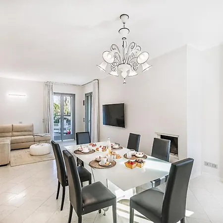 Sofia Villa